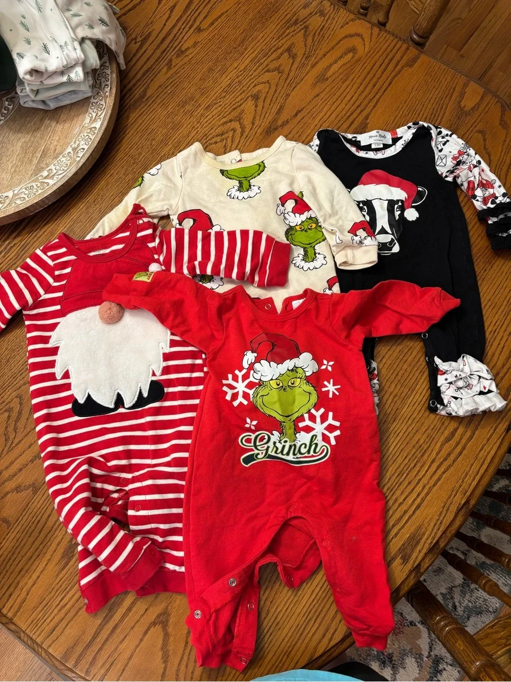 Dr. Seuss The Grinch Red Infant One-Piece (Set of 4)